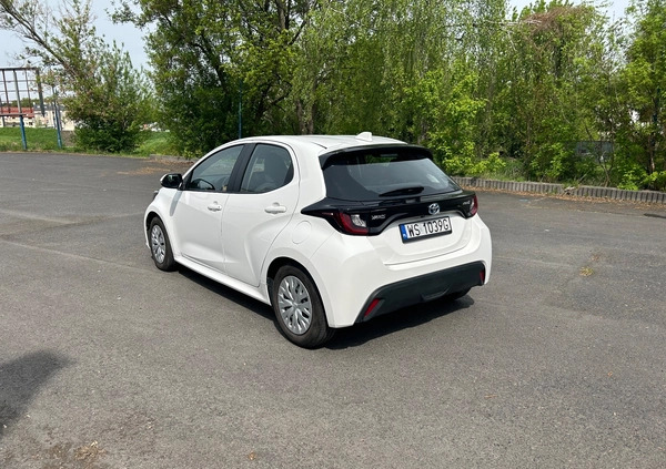 Toyota Yaris cena 89000 przebieg: 35000, rok produkcji 2022 z Lublin małe 56